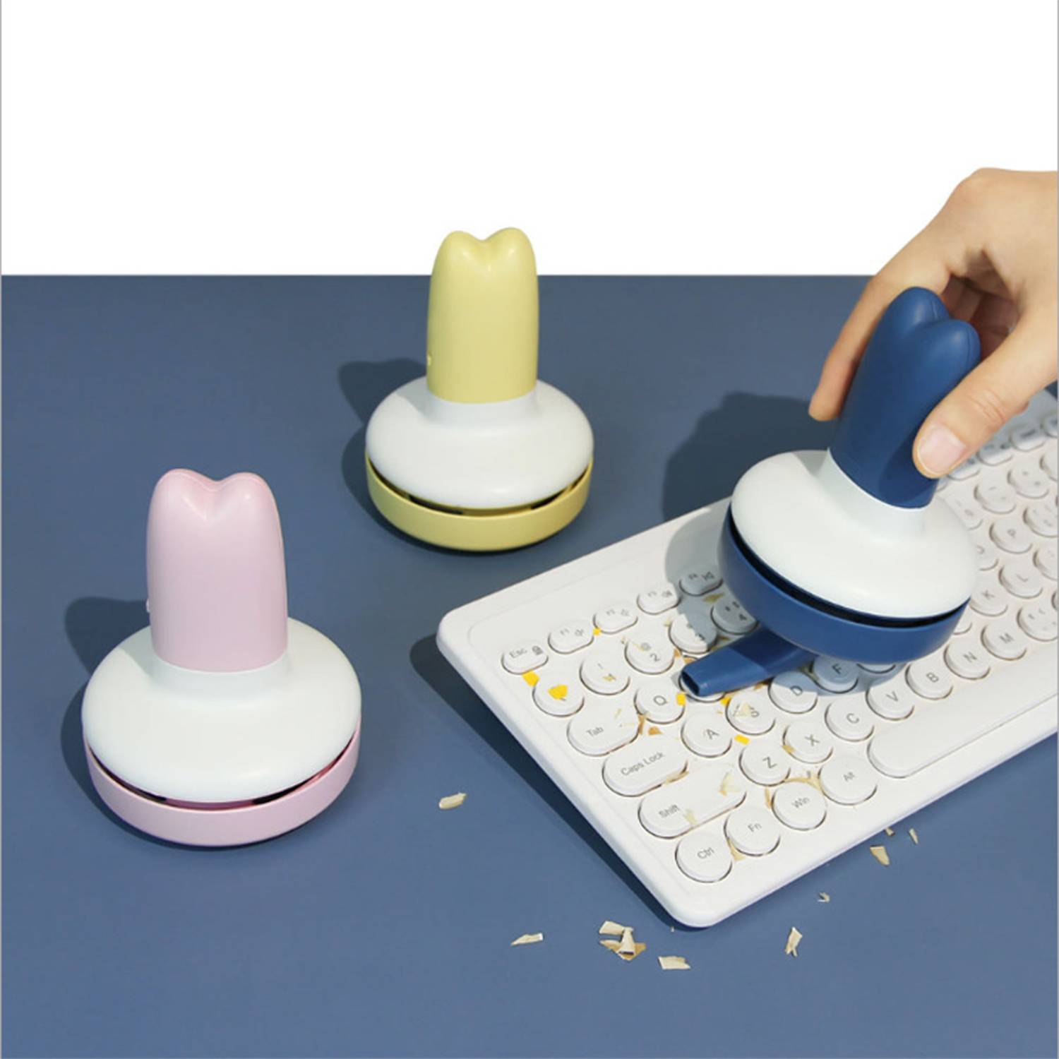 Portable Car Fishtail Desktop Mini Vacuum Cleaner 4