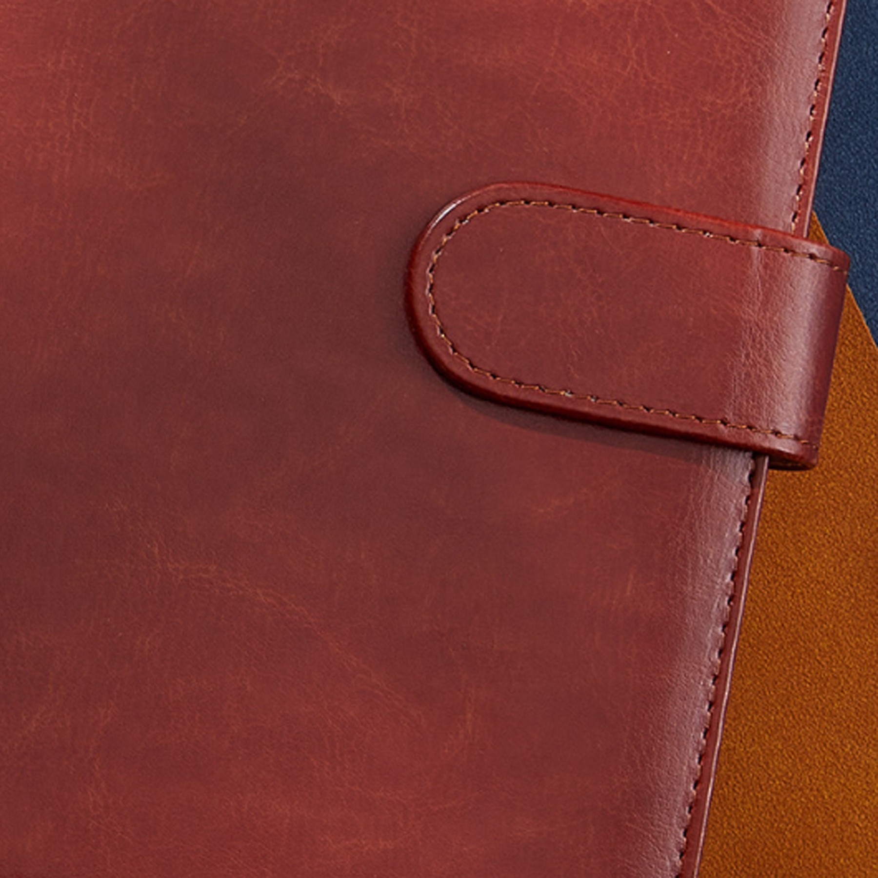 Loose-Leaf Business Notebook 4