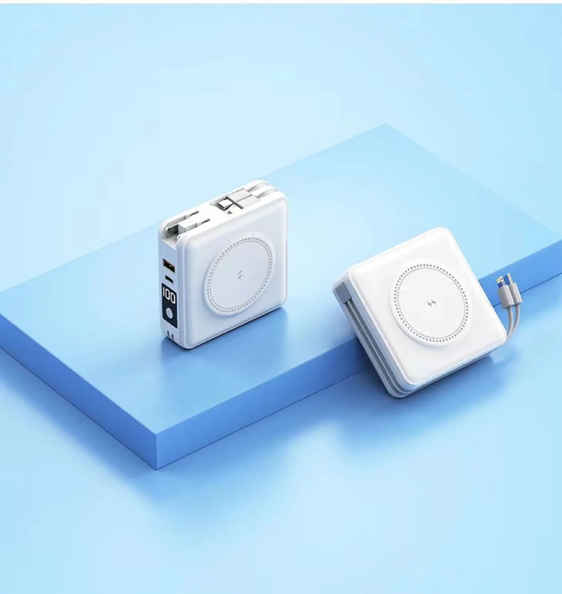 15000 mAh Wireless Magnetic Power Bank Built Plug & Cables 1