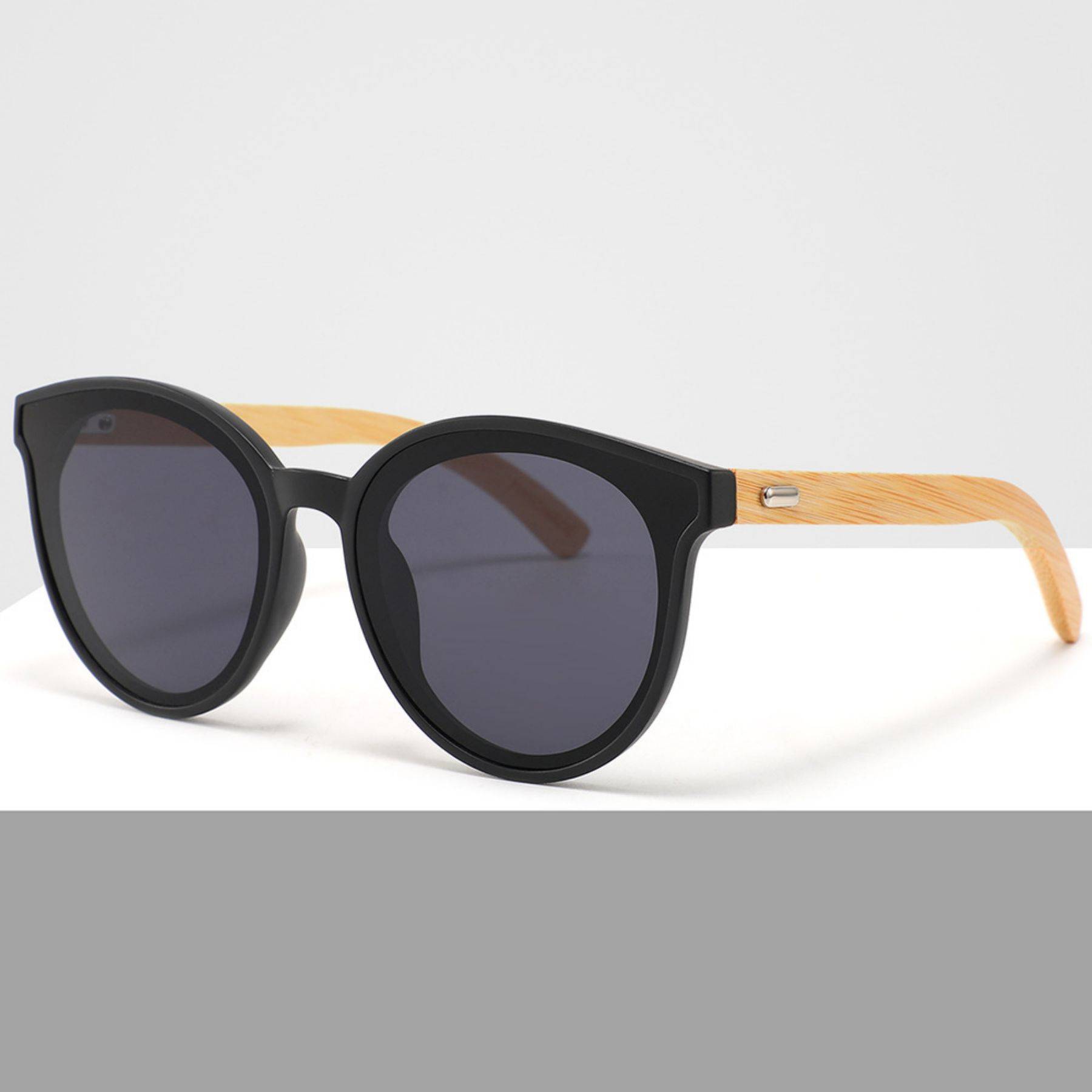 Unisex Bamboo leg sunglasses 3