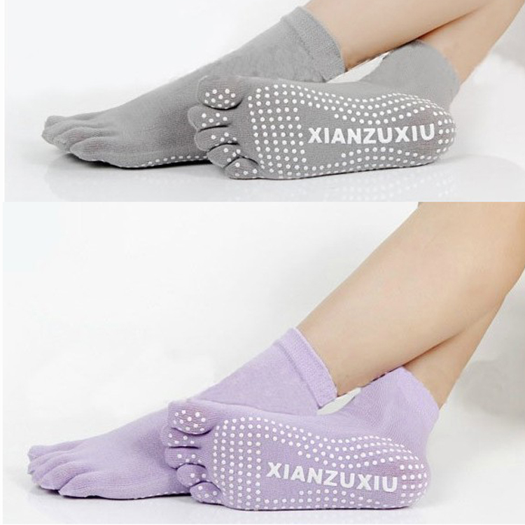 Yoga Socks 3