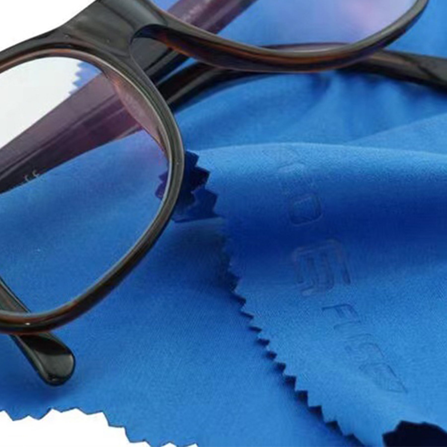 Value Plus Microfiber Glasses Cloth 3