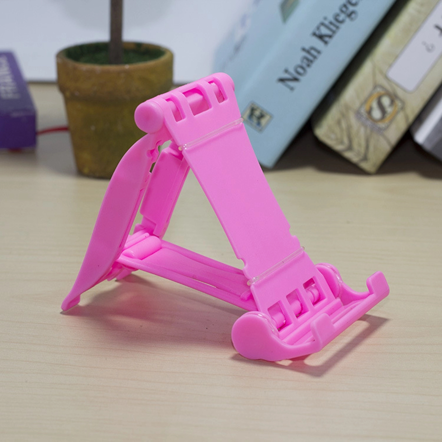 Adjustable Collapsible Phone Tablet Stand 7