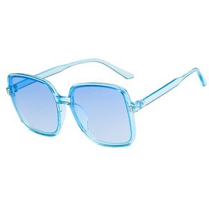 Fashion Sunglasses With Gradient Lenses 18