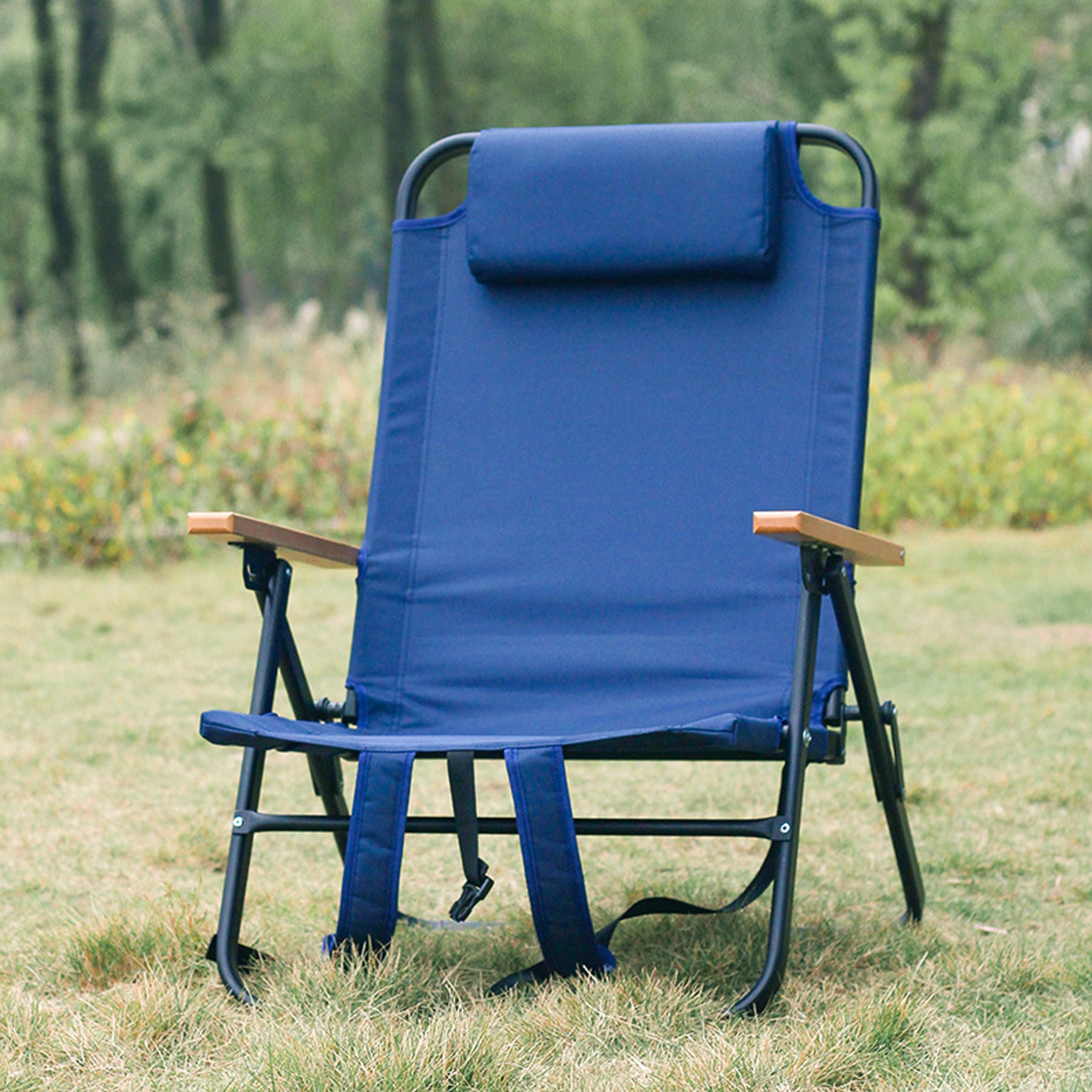 Outdoor Lightweight Portable Folding Backpack Beach Chair 3