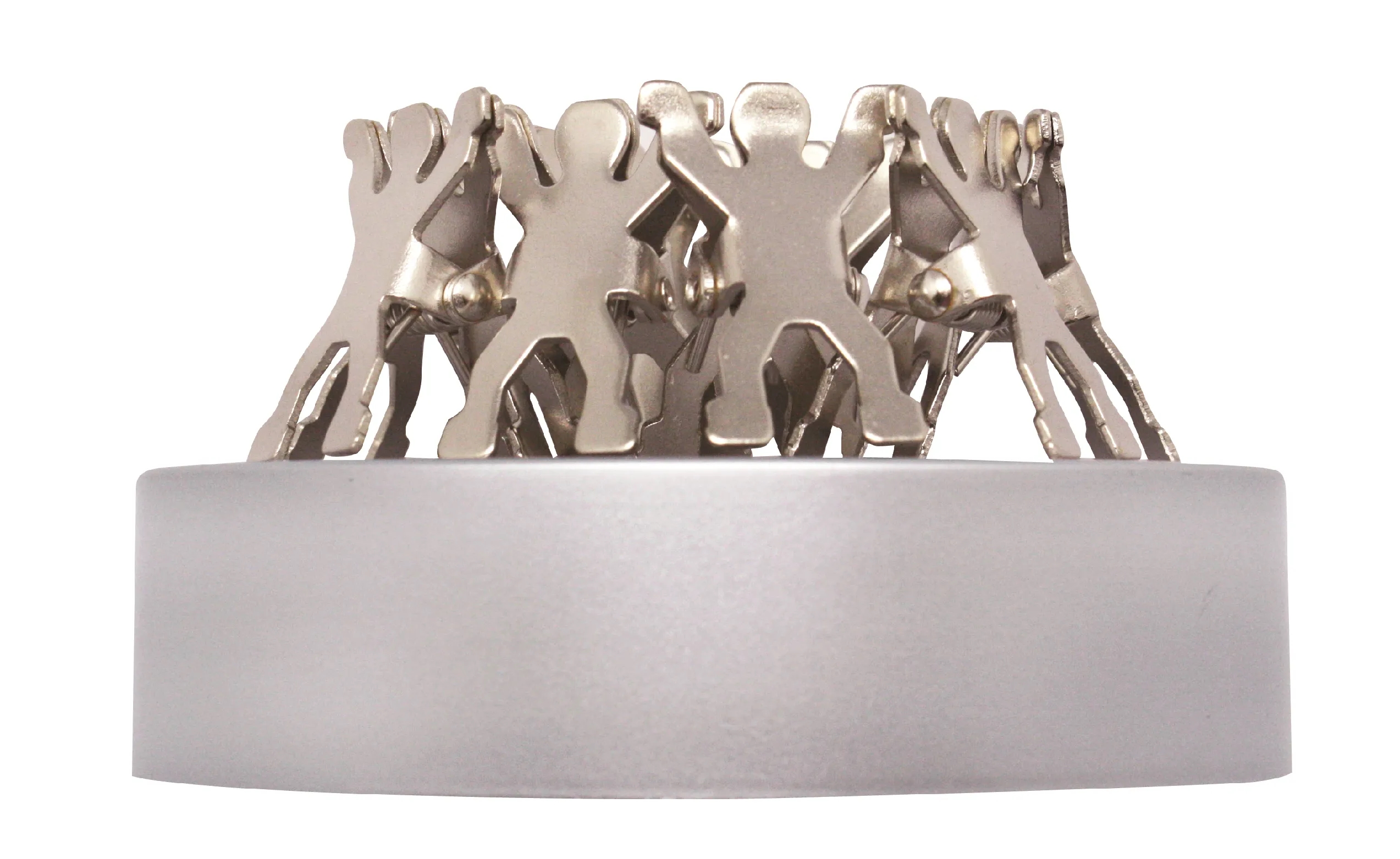8 MAN PAPER CLIP W/ MAGNET BASE 2