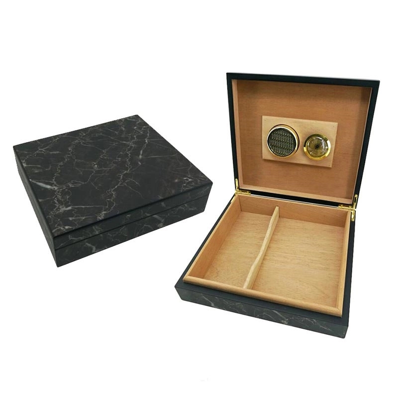 Rosewood Humidor 2