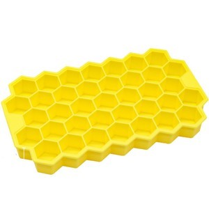Silicone Ice Cube Tray With Lid 12