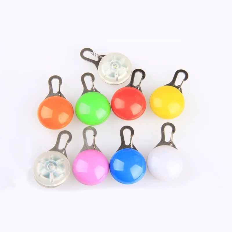 Clip-on Pet Collar Pendant Safety Light 1