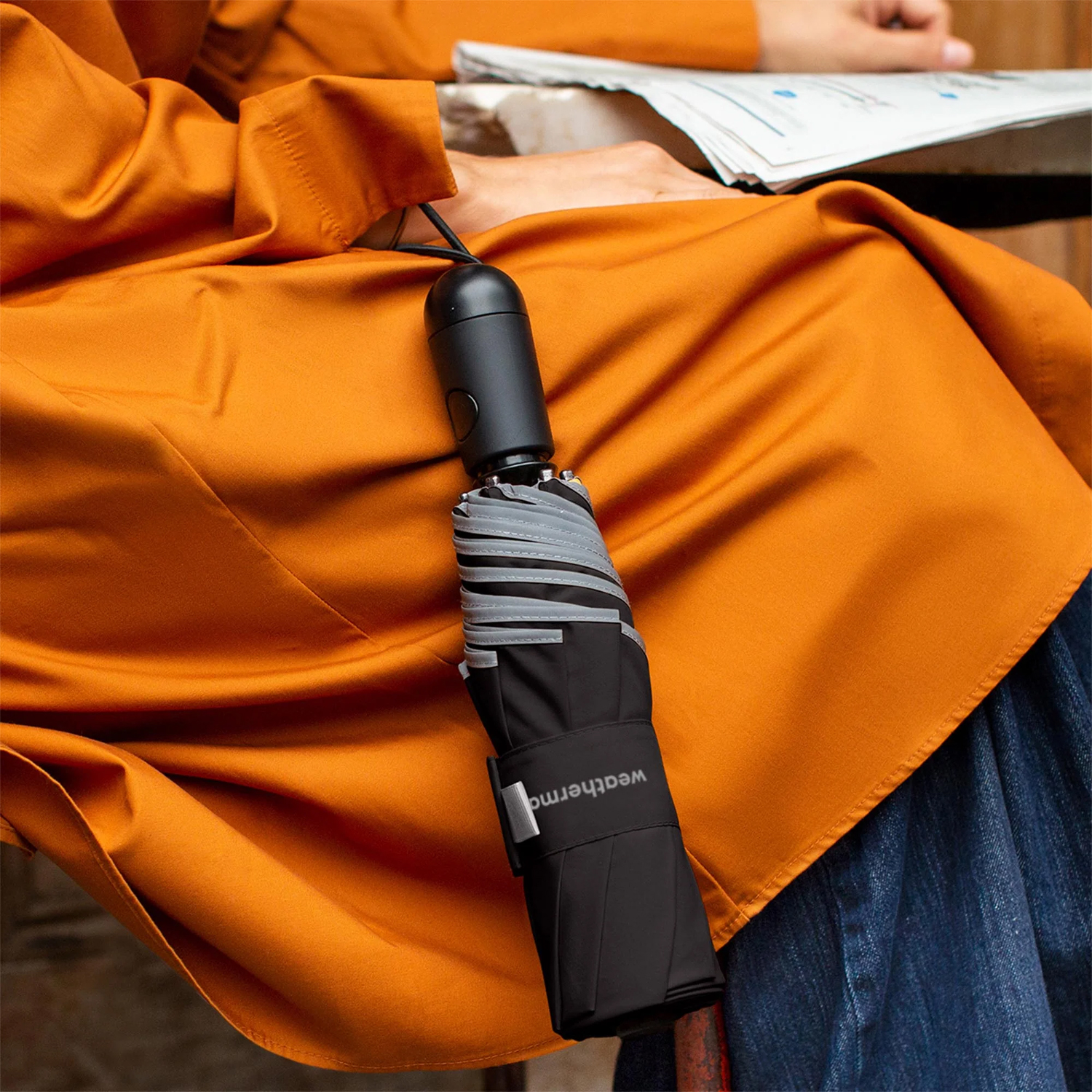 24 oz SWIG® Golf Cup SS Tumbler, Callaway® Ottoman Women's Golf Pullover & Weatherman® Umbrella Gift Set 7