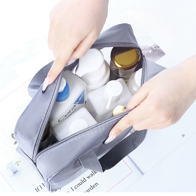 Travel Wash Bag 3