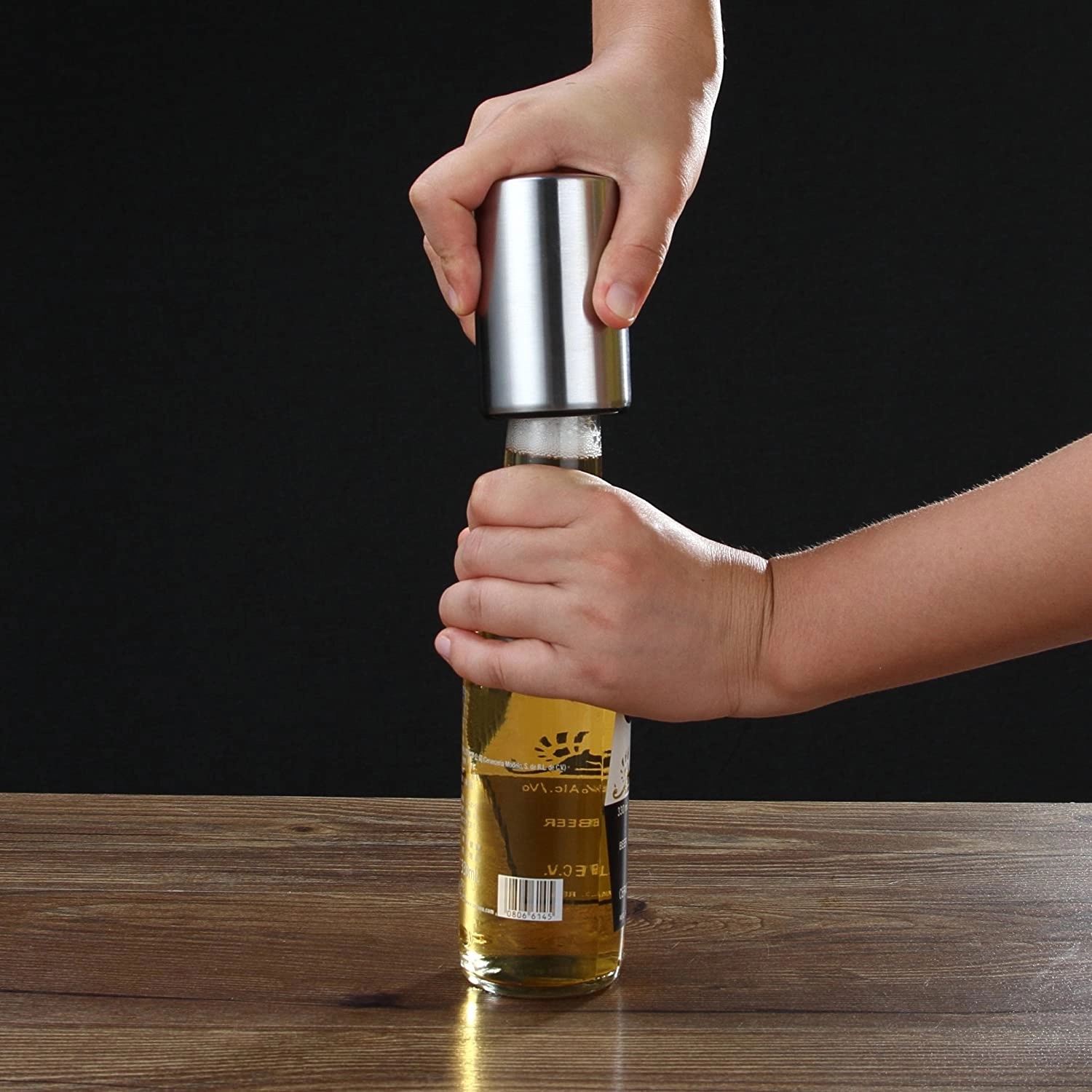 Magnet-Automatic Beer Bottle Opener 6