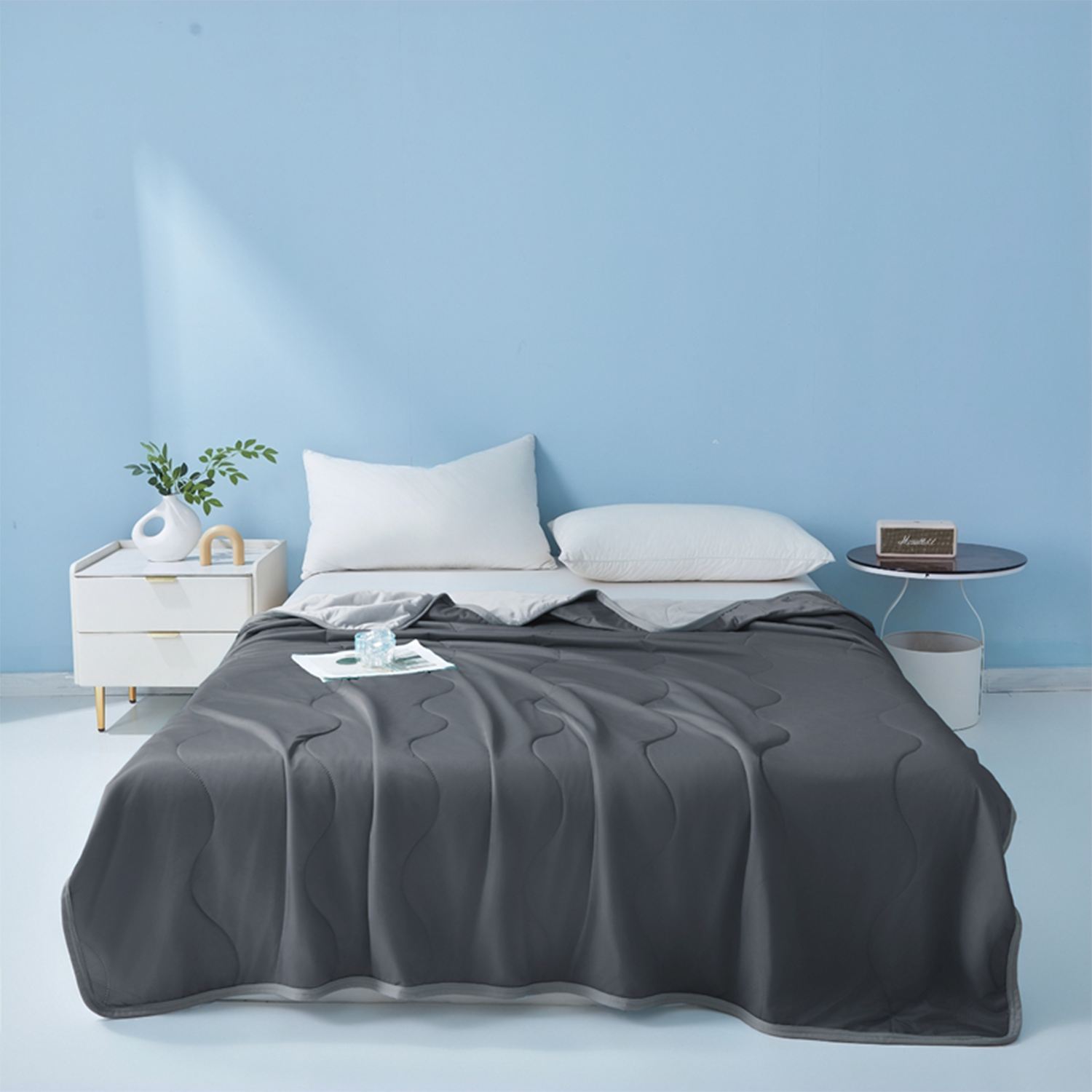 Polyester Breathable Quick-Dry Cooling Summer Blanket 6