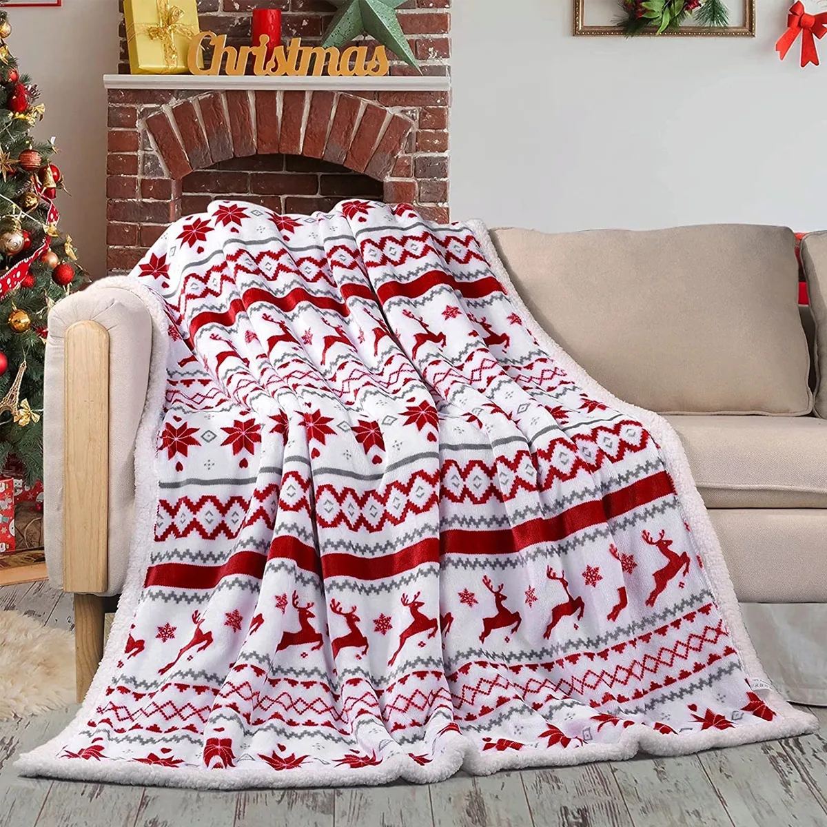Double-Layer Sherpa Fleece Holiday Throw Blanket 5
