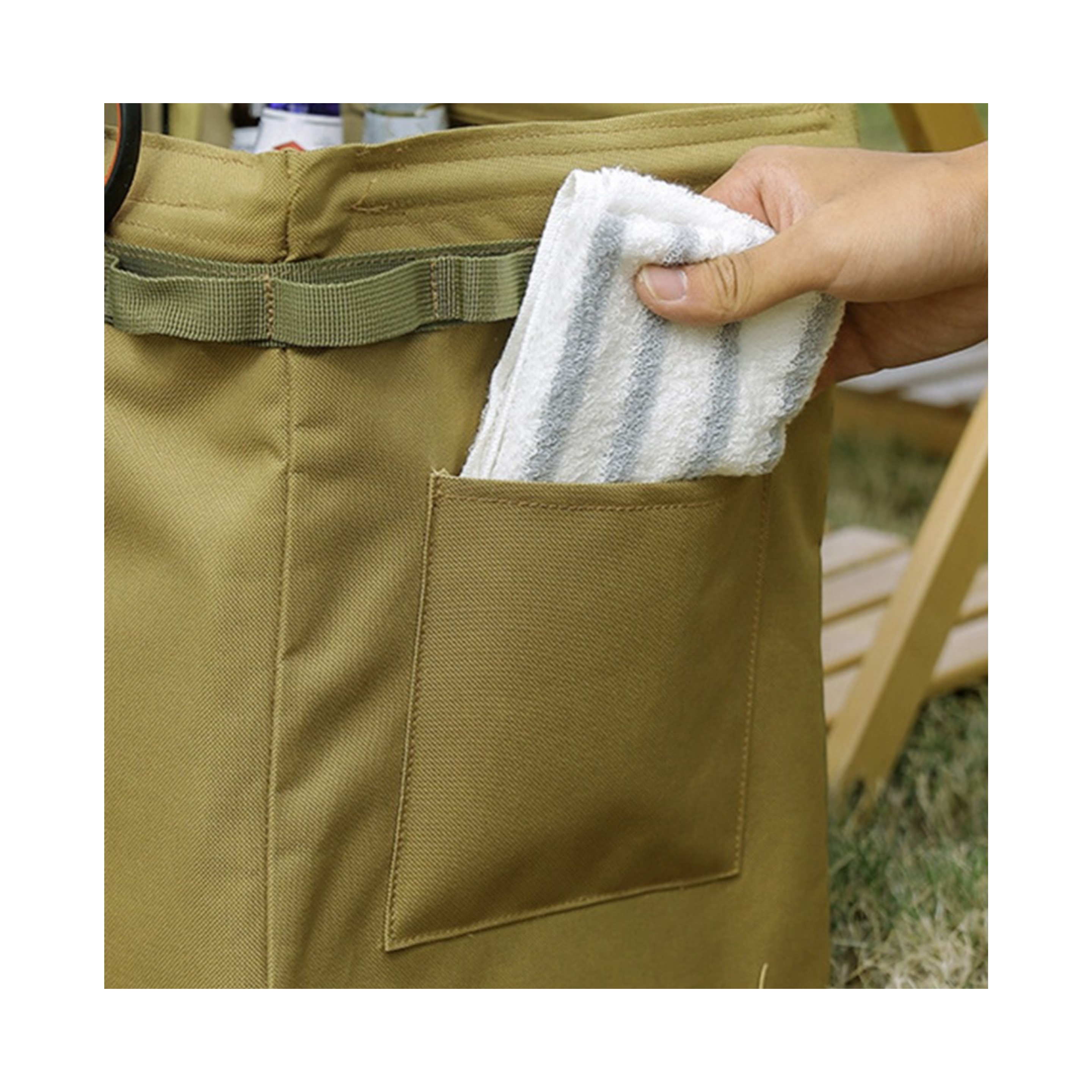 Camping & Picnic Storage Bag (direct import) 4