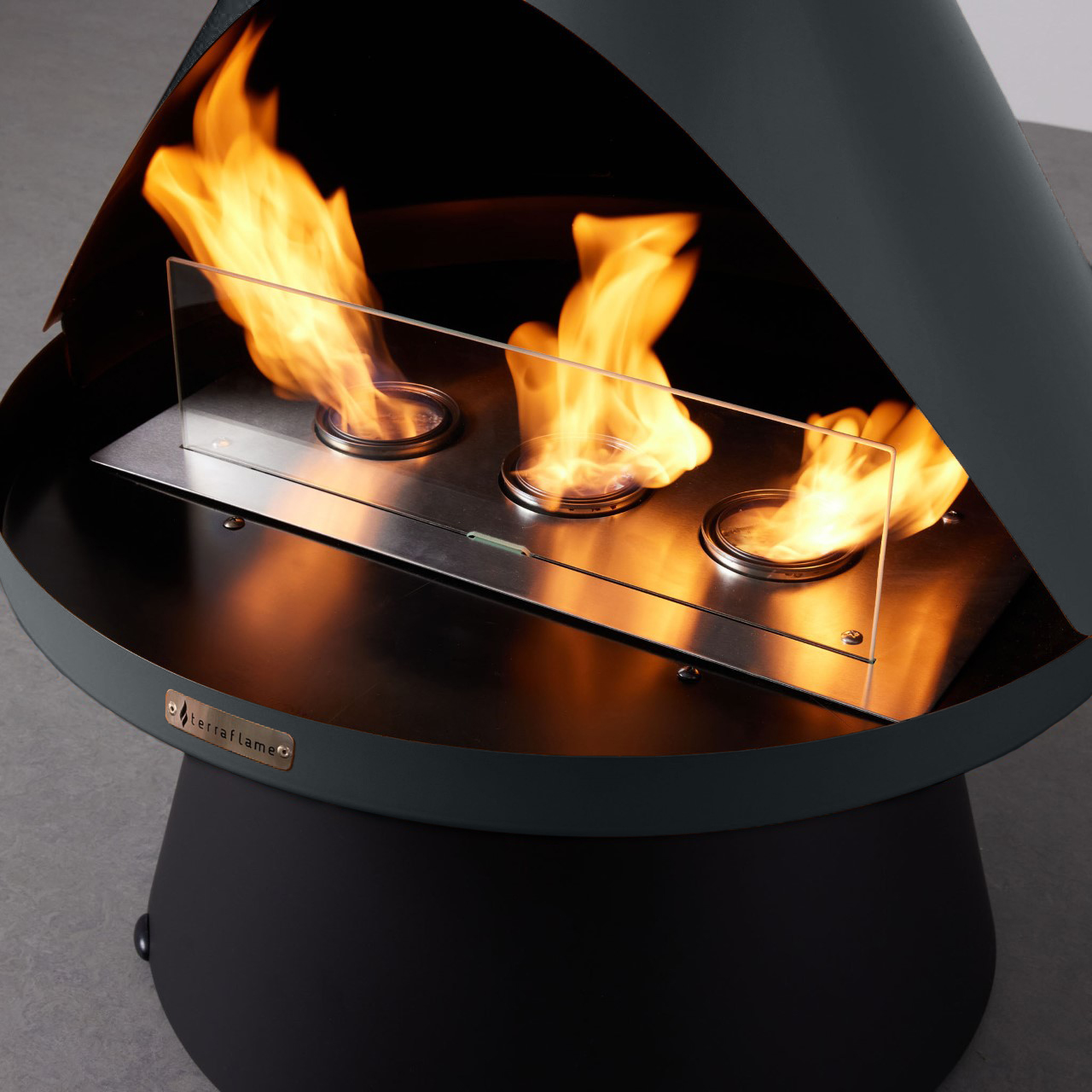 Solo Stove - Lloyd Modern Gel Fuel Fireplace (Graphite) 2