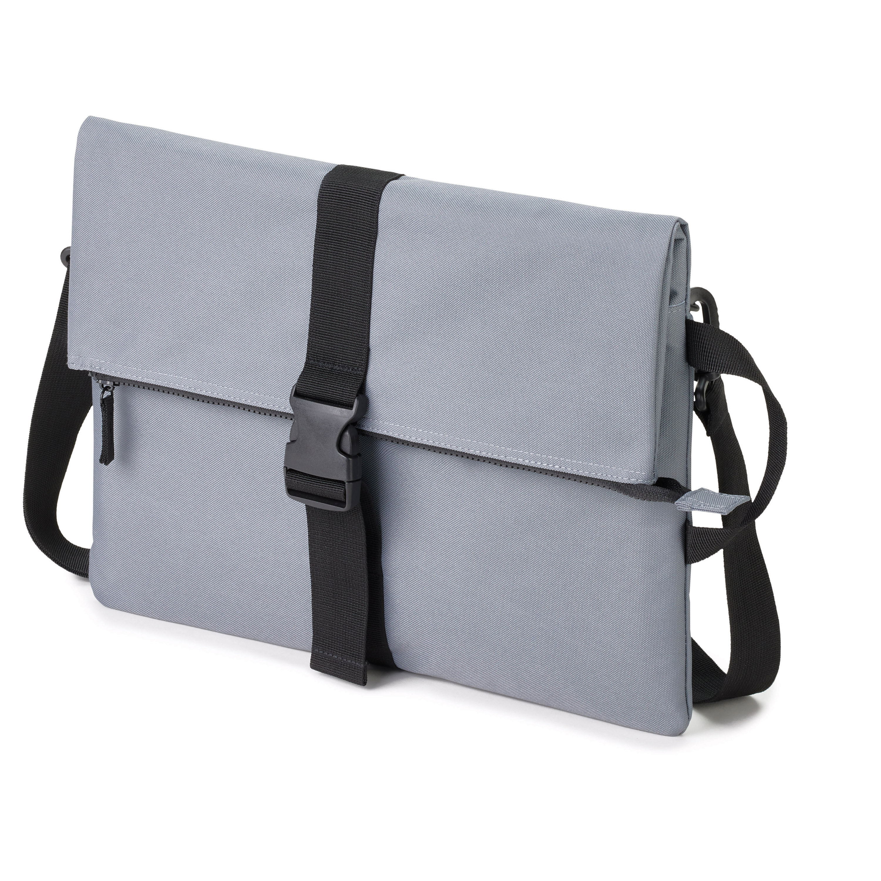 Workation - renew laptop sleeve 11