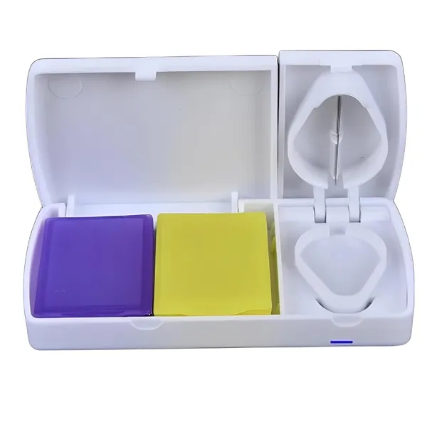 2 Compartment Pillbox with Pill Cutter 8