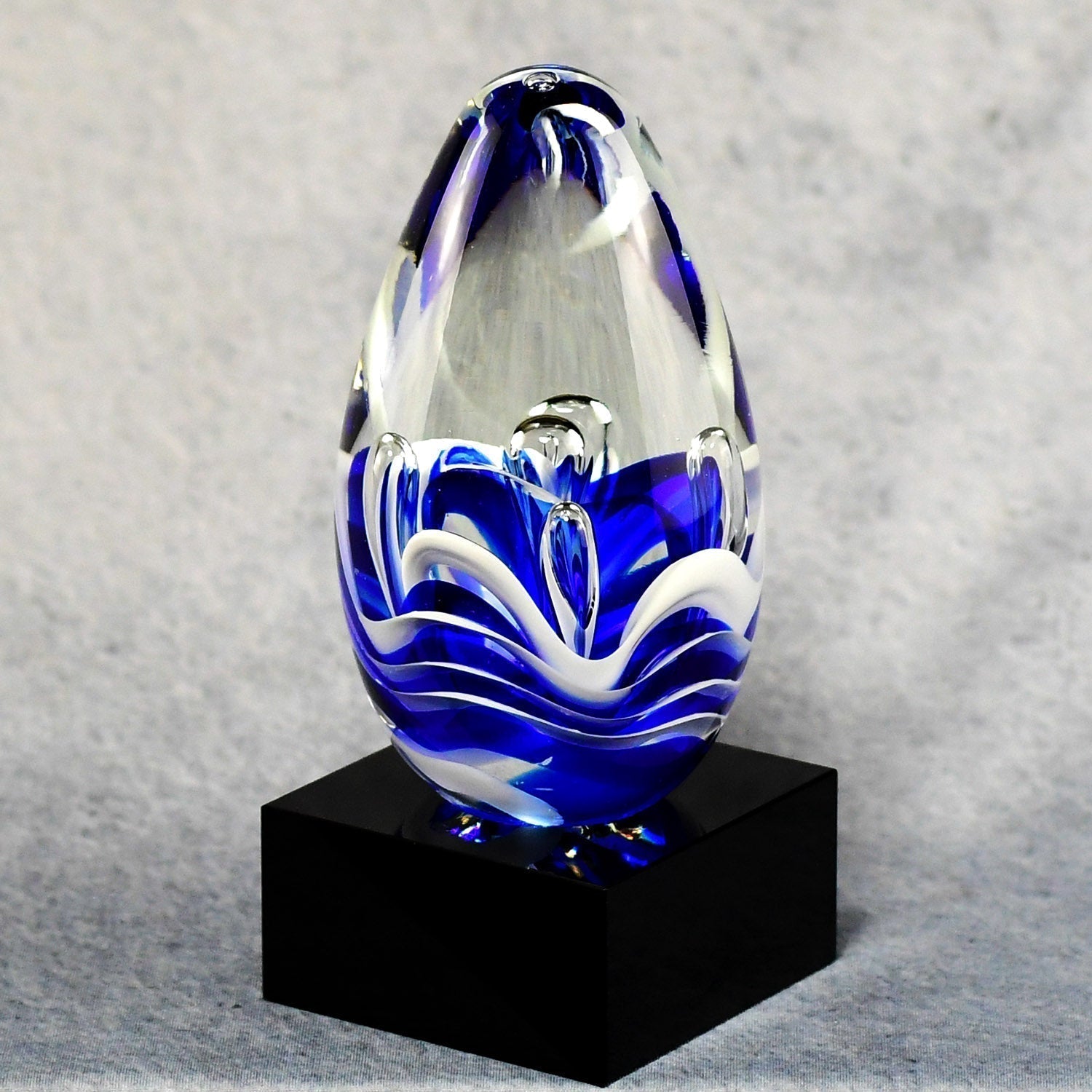 Blue And White Art Glass Egg 2