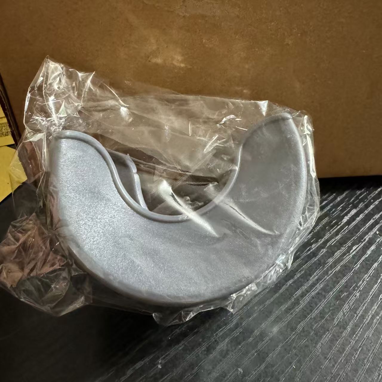 Silicone Hamburger Clip Wrap 2