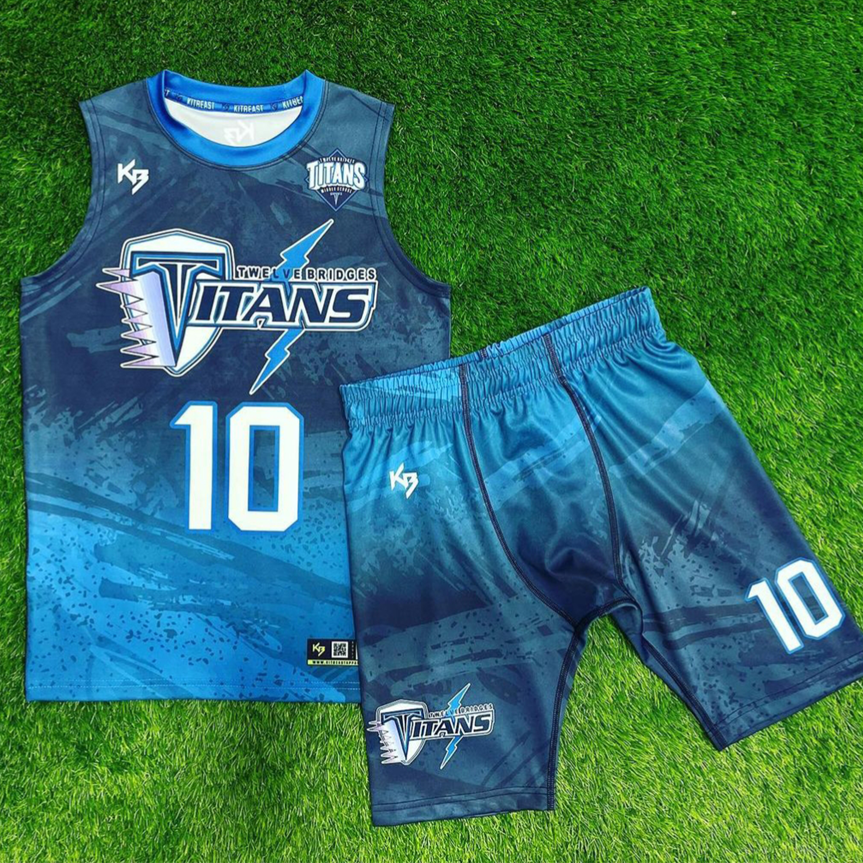 UPHILL™ Compression Football Uniform 1
