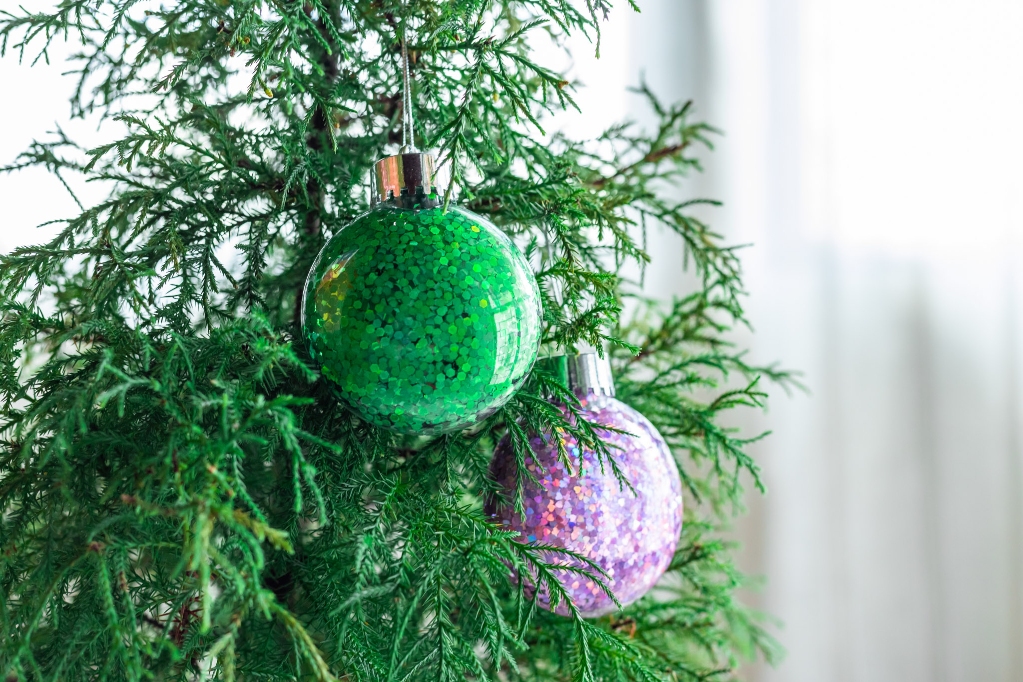 Confetti Ornament, promotional household item with logo imprint 2