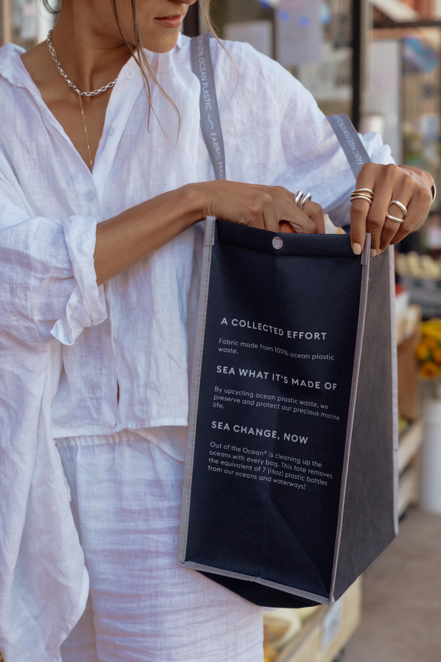 Out of the Ocean® Reusable Large Shopper with Click N' Stay® 1
