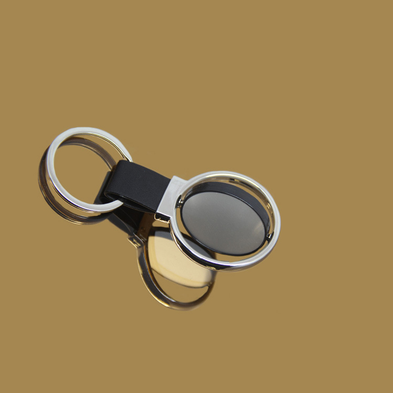 Creative Key Chain with Rotatable Metal Tag 4