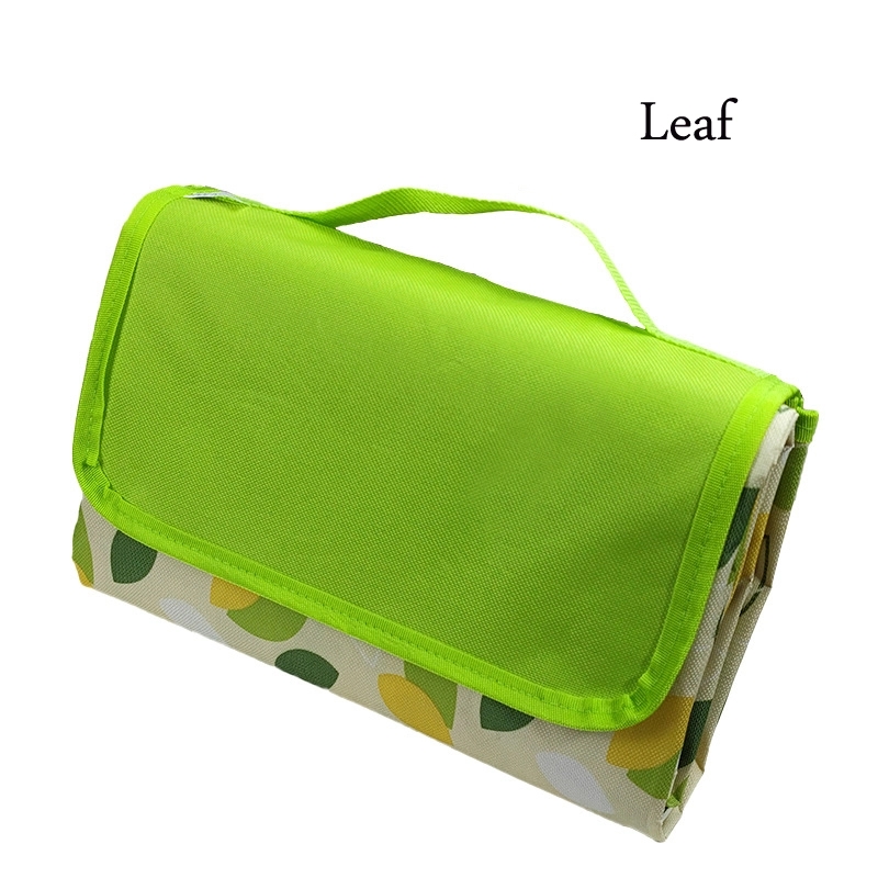 Custom Gift 600D Oxford Fabric Picnic & Beach Blanket 1