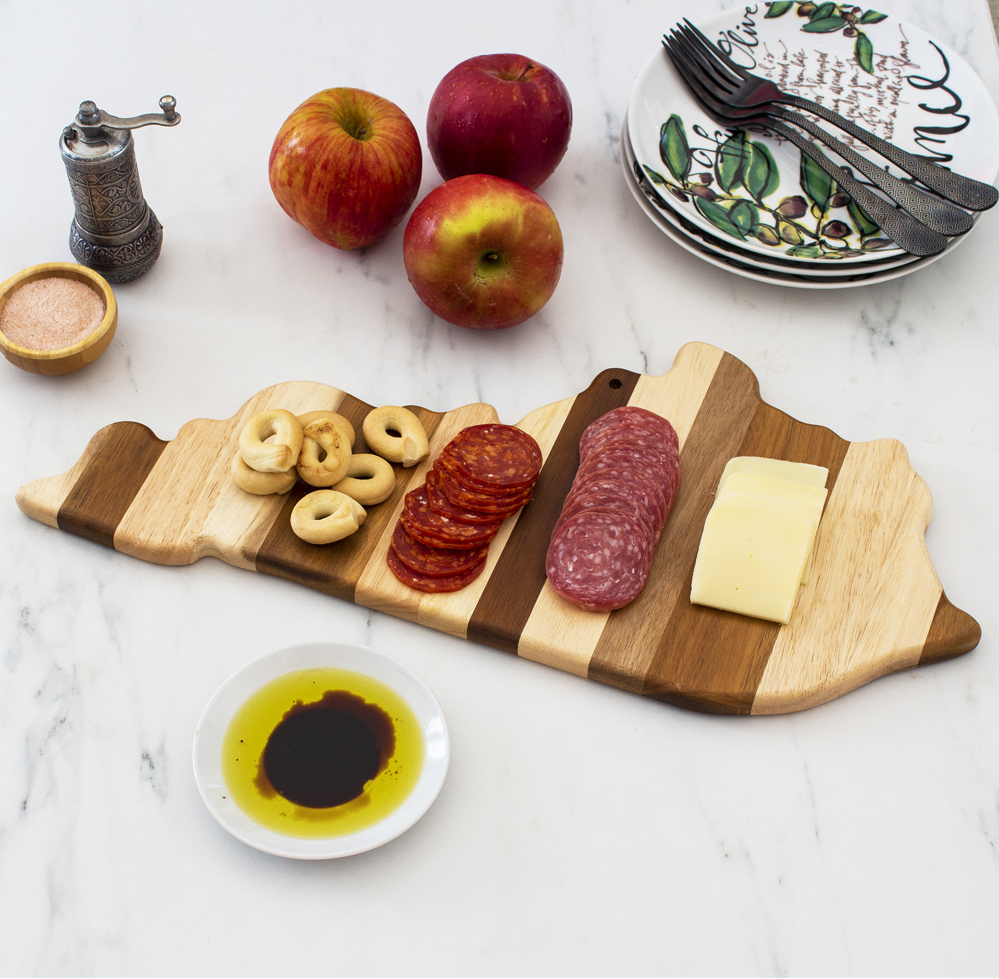 Rock & Branch® Shiplap Series Kentucky State Shaped Wood Serving and Cutting Board 3