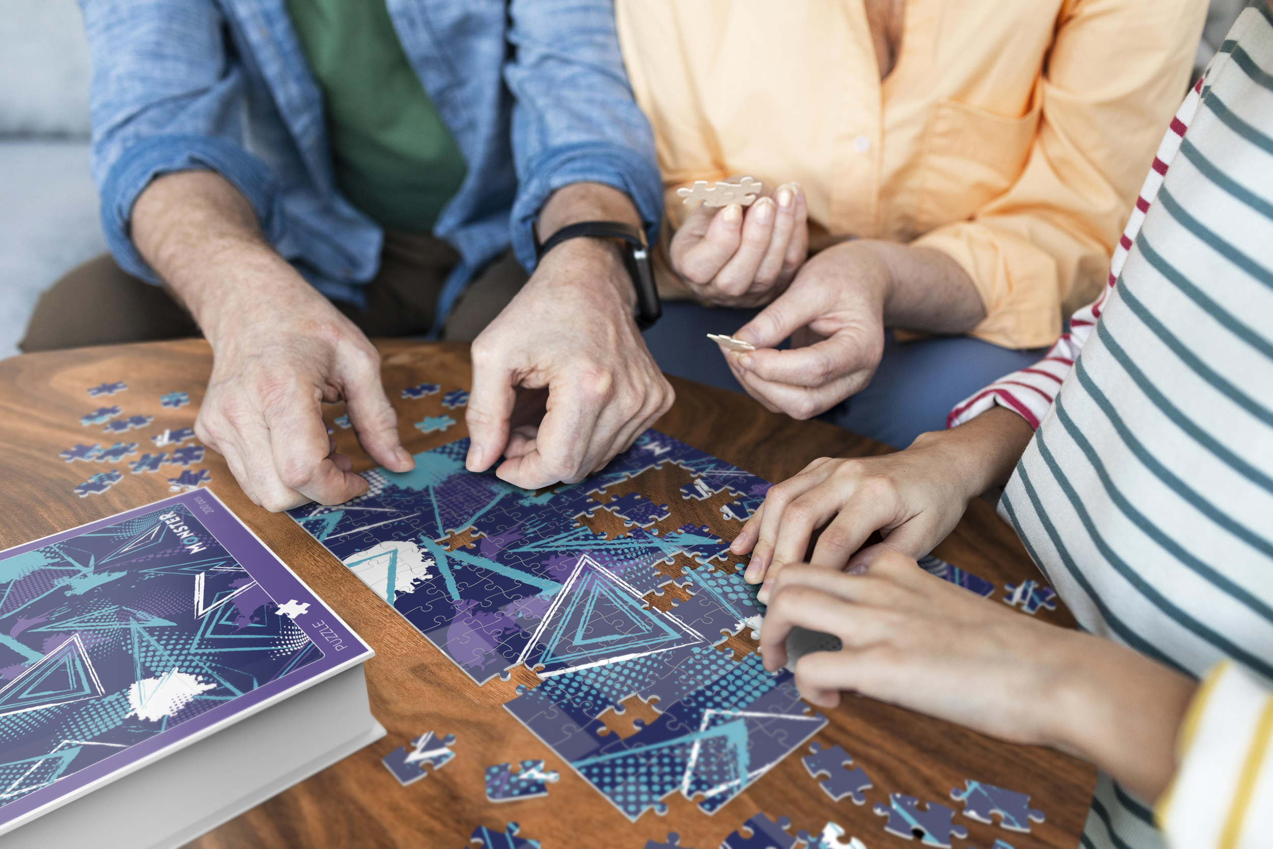 Puzzle: 200 piece puzzle with premium gift box 2