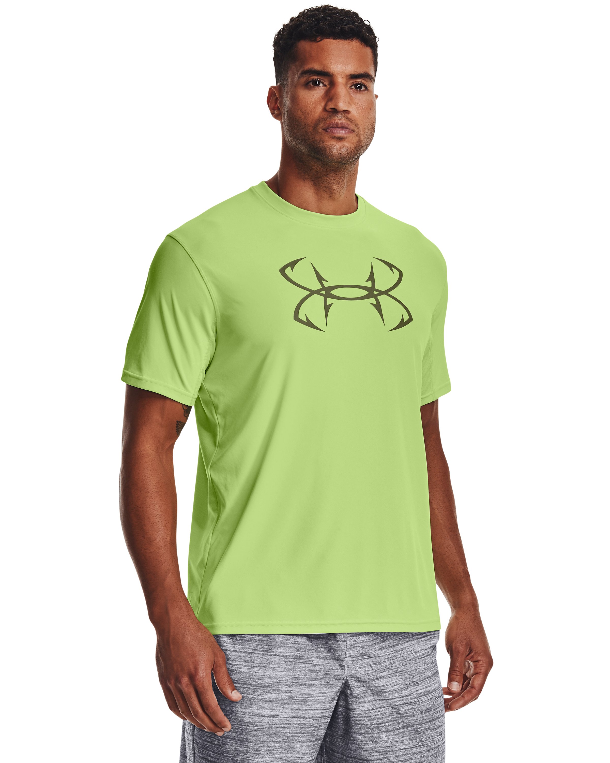 Men's UA Iso-Chill Fish Short Sleeve  2