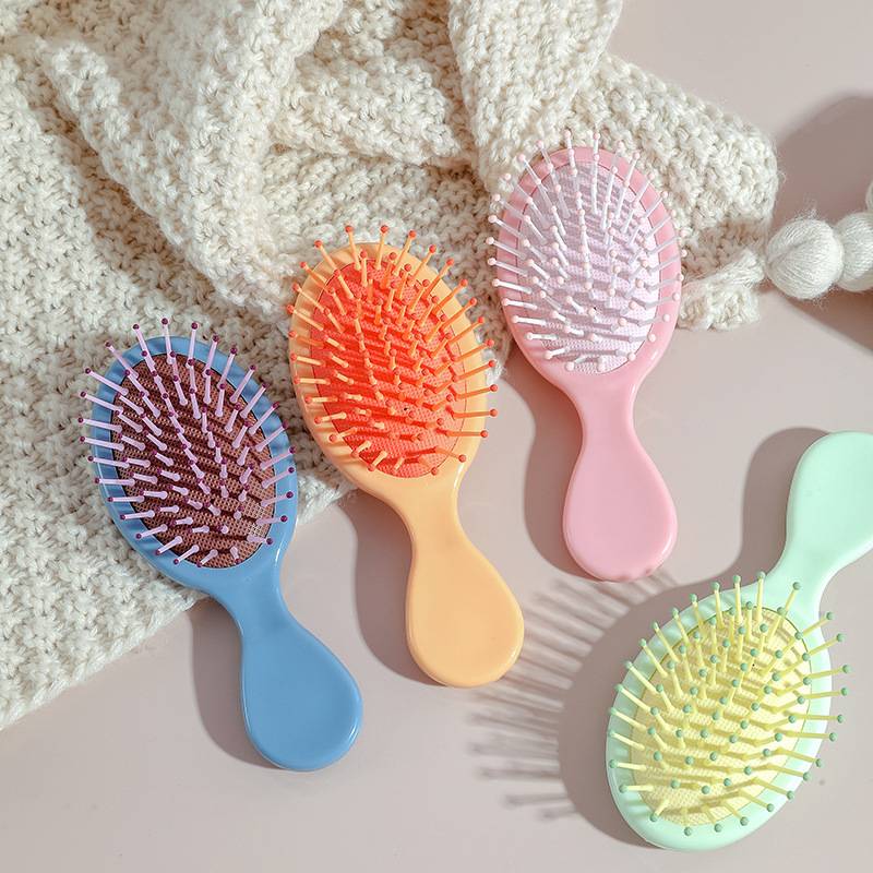 Mini Hair Brush 3