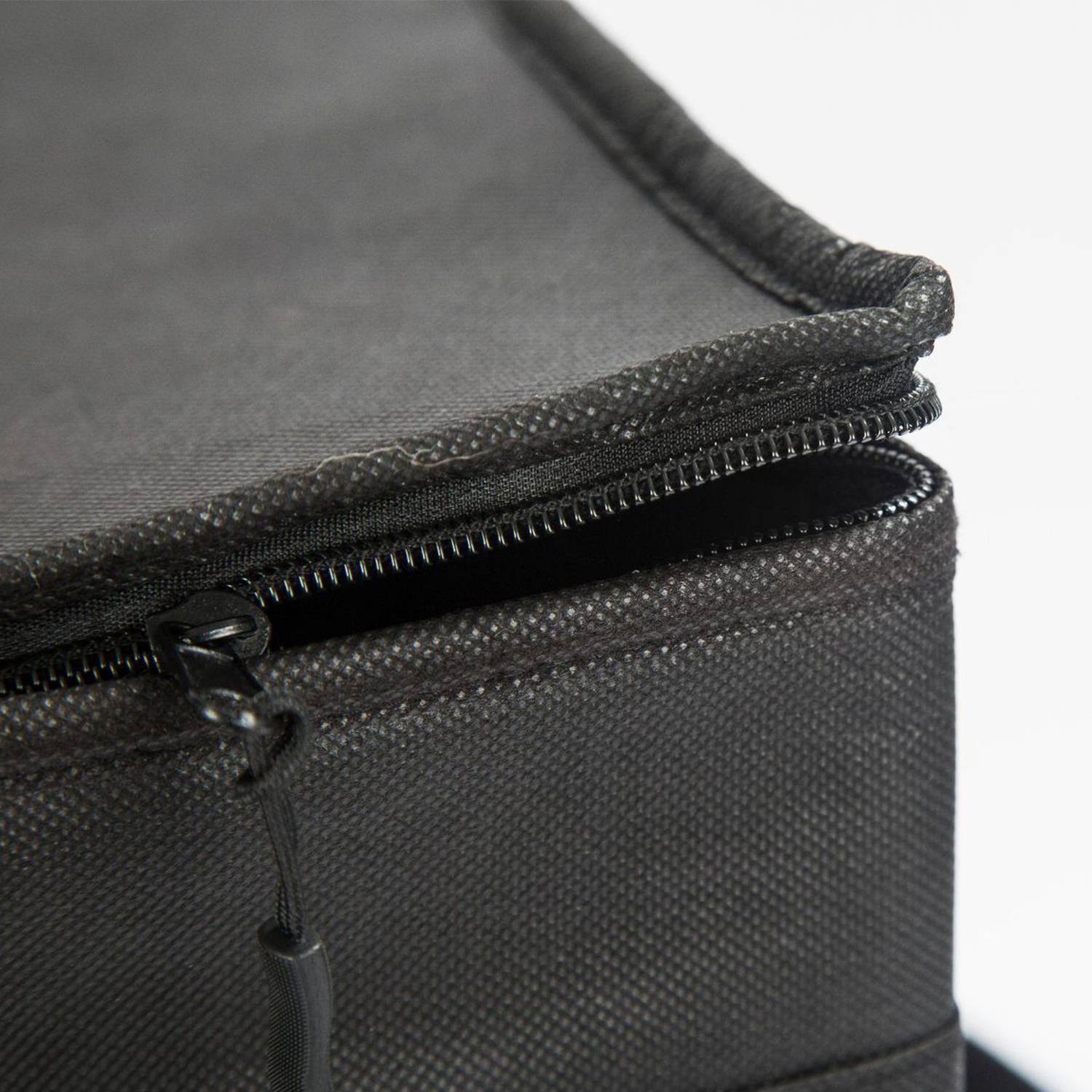 Car Mounted Foldable Insulated Bag 5