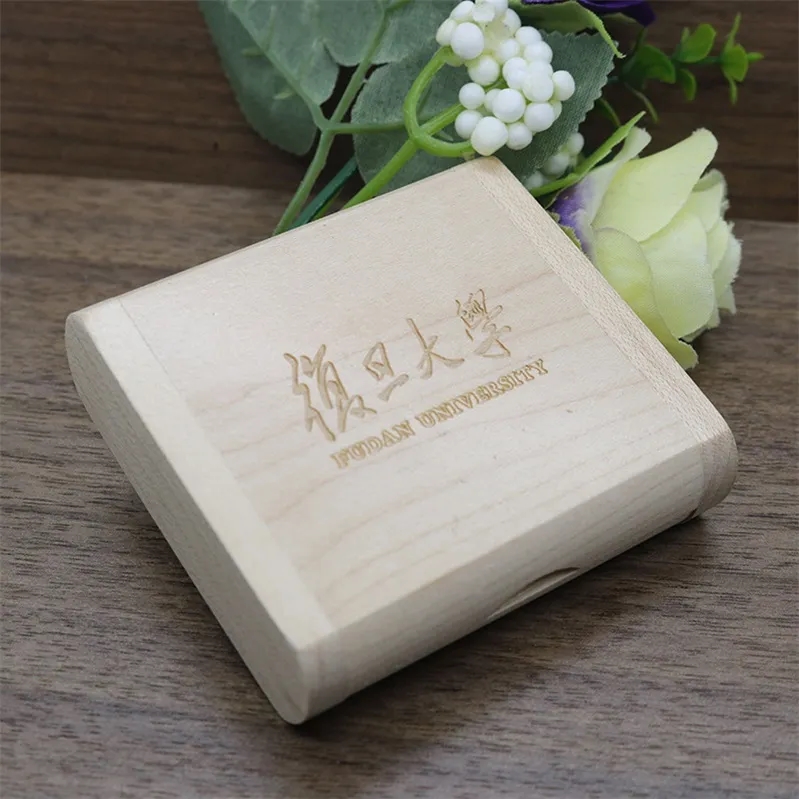 Round Wooden USB with Gift Box 2