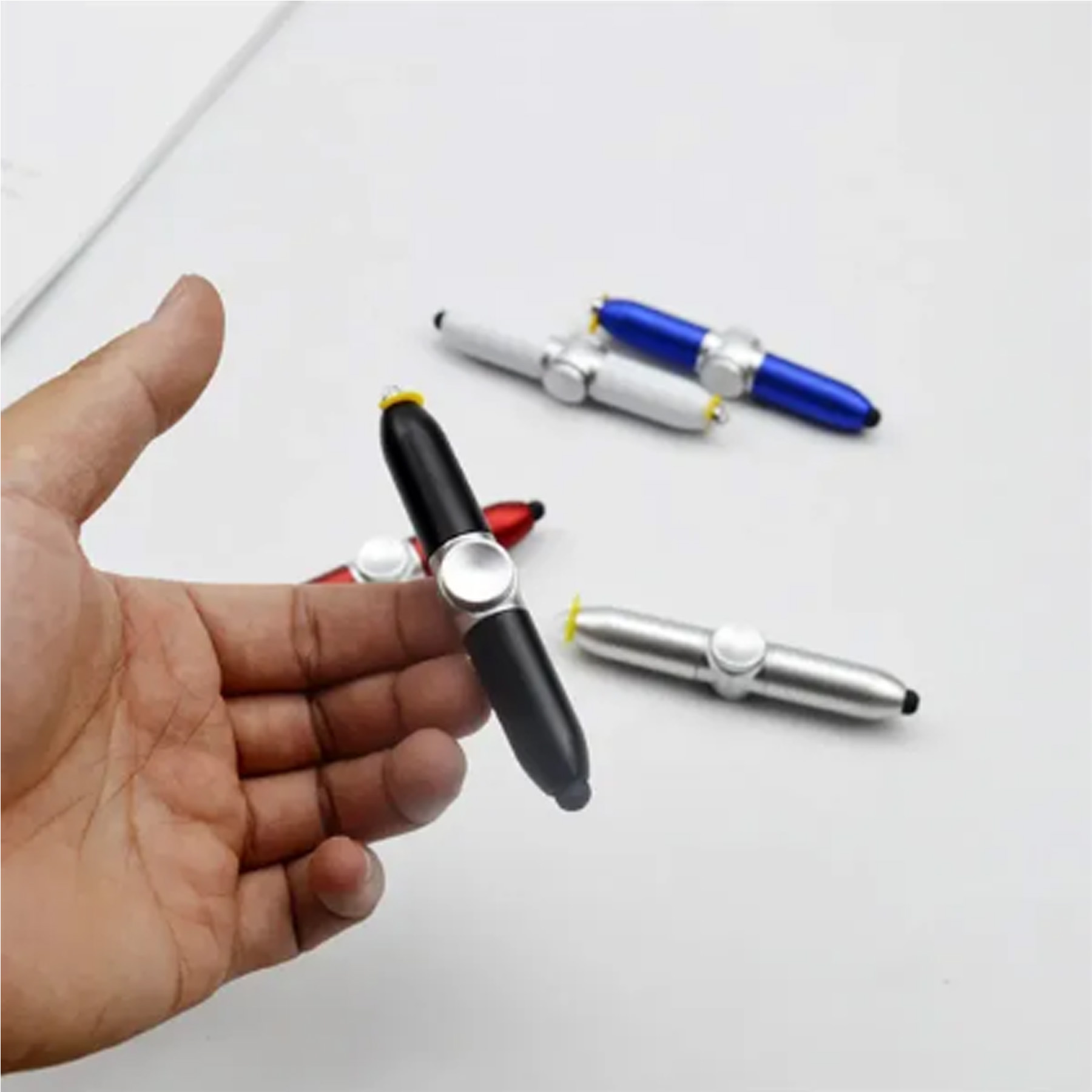 Rotating Pressure Reducing Ballpoint Pen with LED Light 1