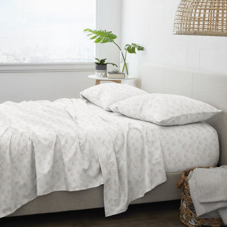 Flannel Bed Sheets - Pink Flower Queen 4 Set