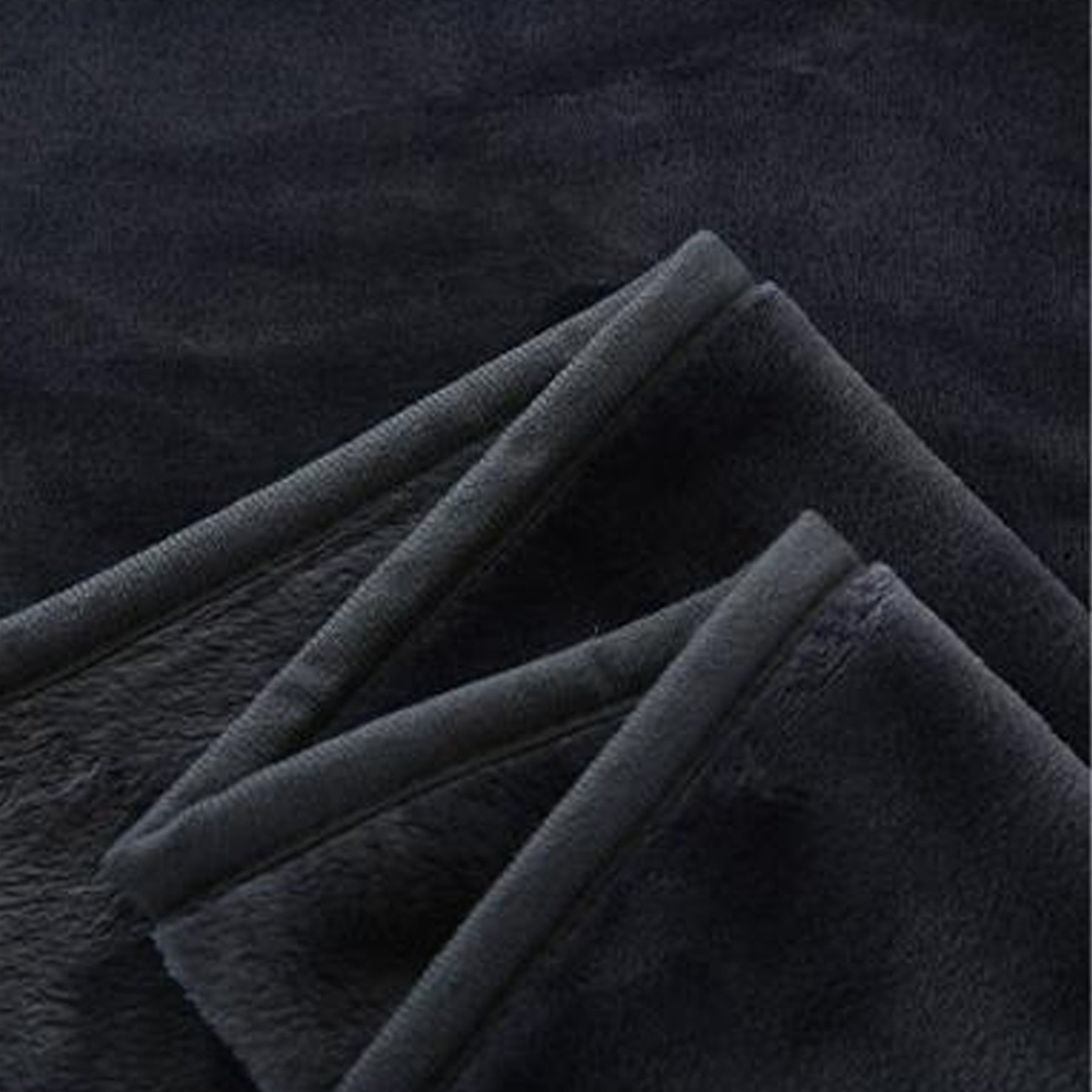 2-In-1 Dual-Purpose Car Pillow Blanket 4