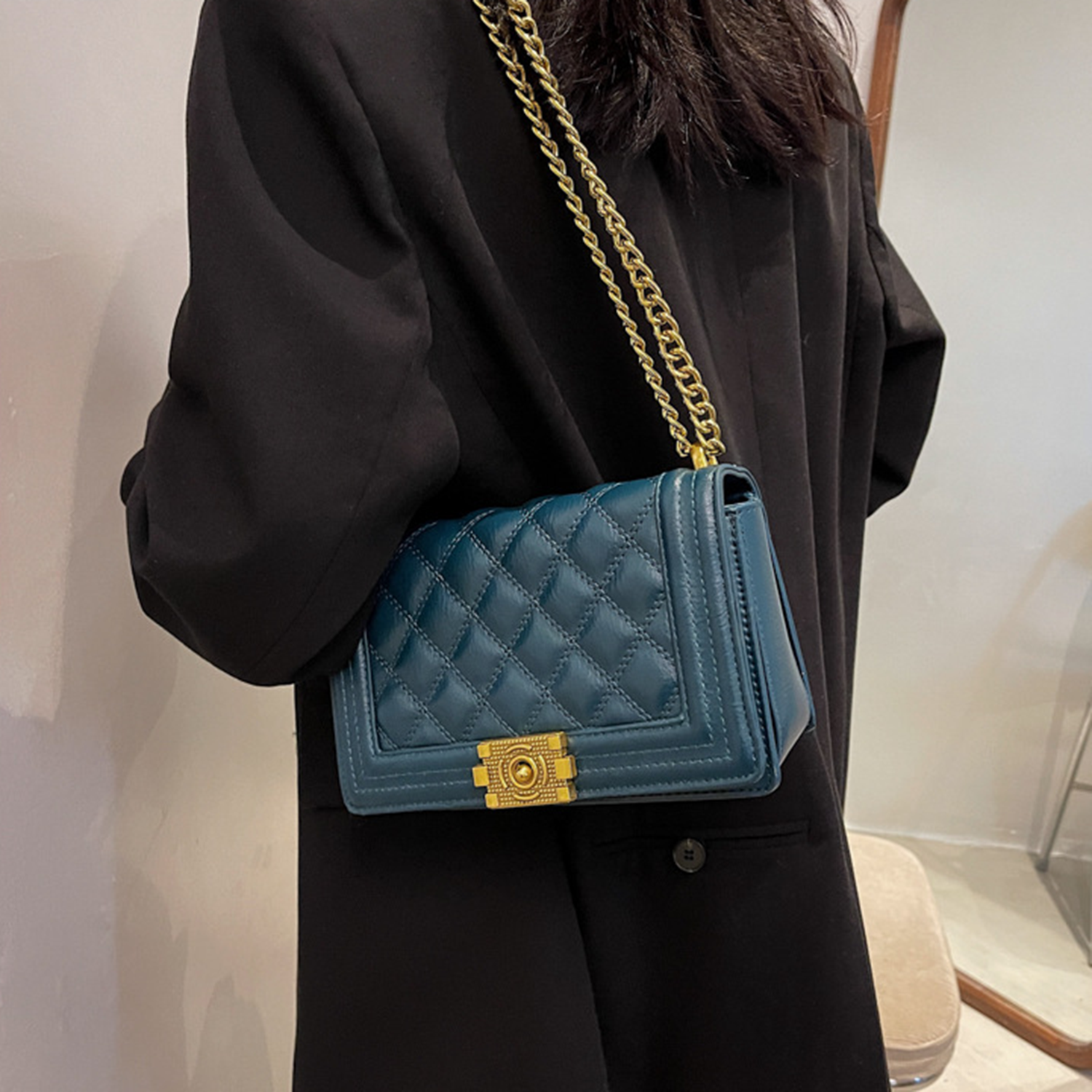 Trendy Chain PU Leather Quilted Crossbody Bag 6