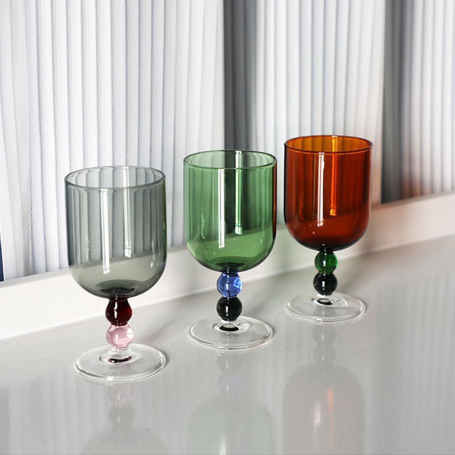 Creative Vertical Wine Glass 3