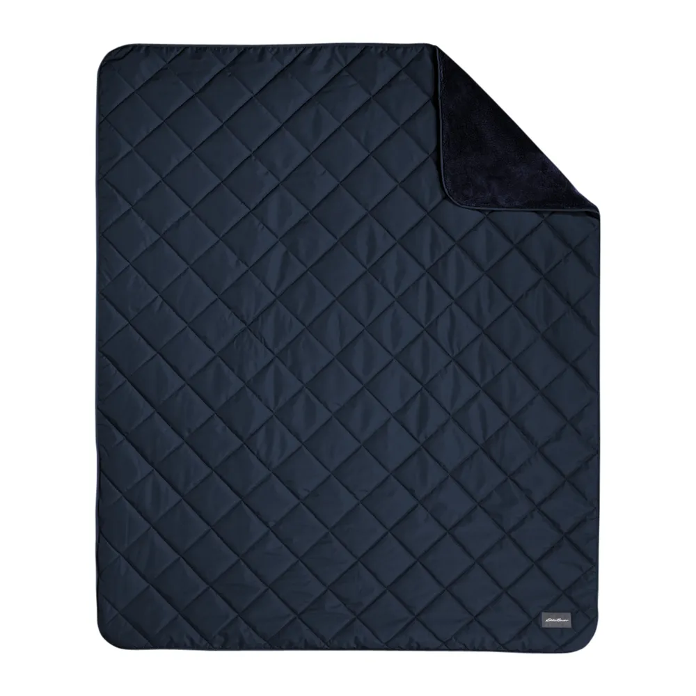 Eddie Bauer(R) Quilted Insulated Fleece Blanket 6