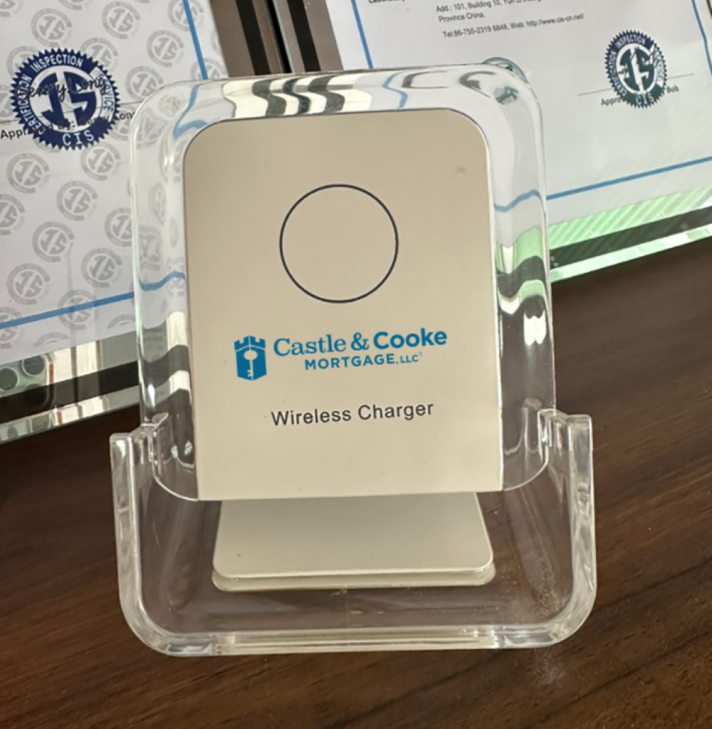 Wireless Charger and Phone Stand 2