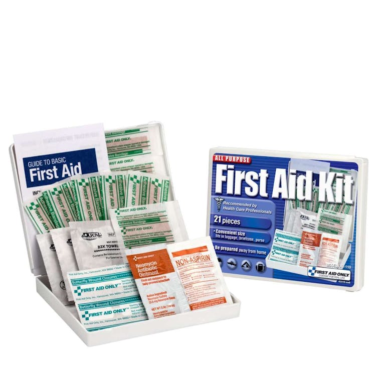 Travel First Aid Kit - 21 Piece 1