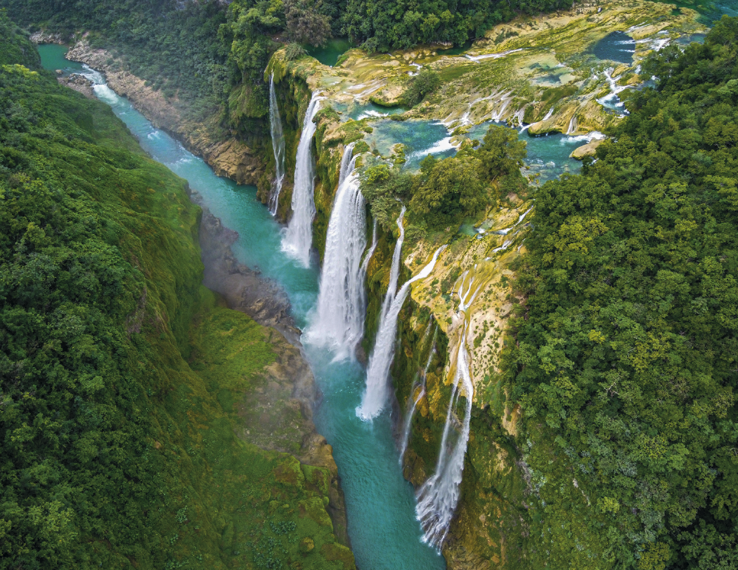 Good Value™ Glorious Getaways - Stapled Calendar 25