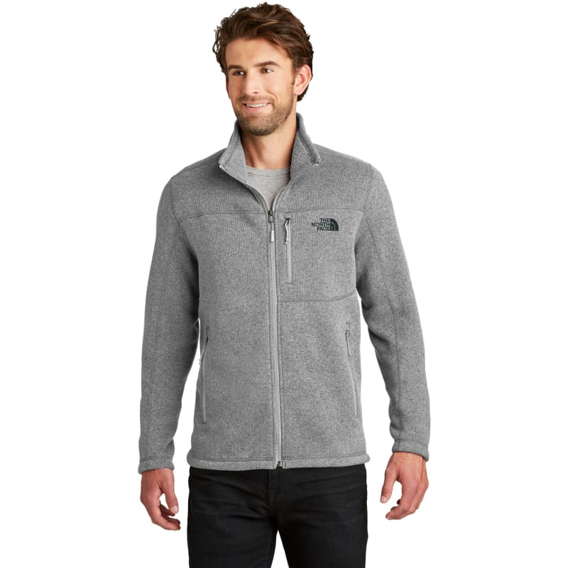 The North Face Sweater Fleece Jacket. 4