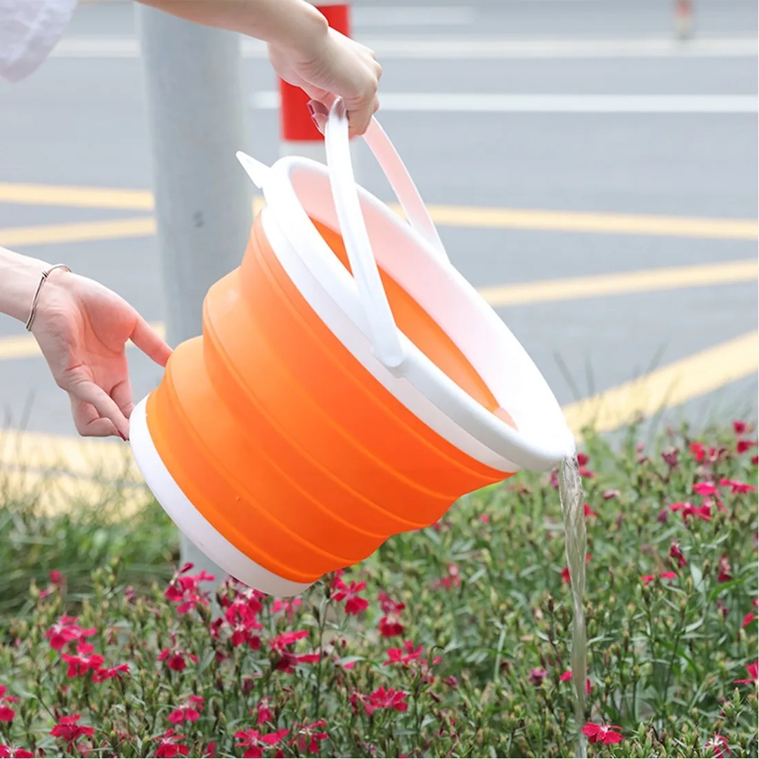 Collapsible Water Bucket 7