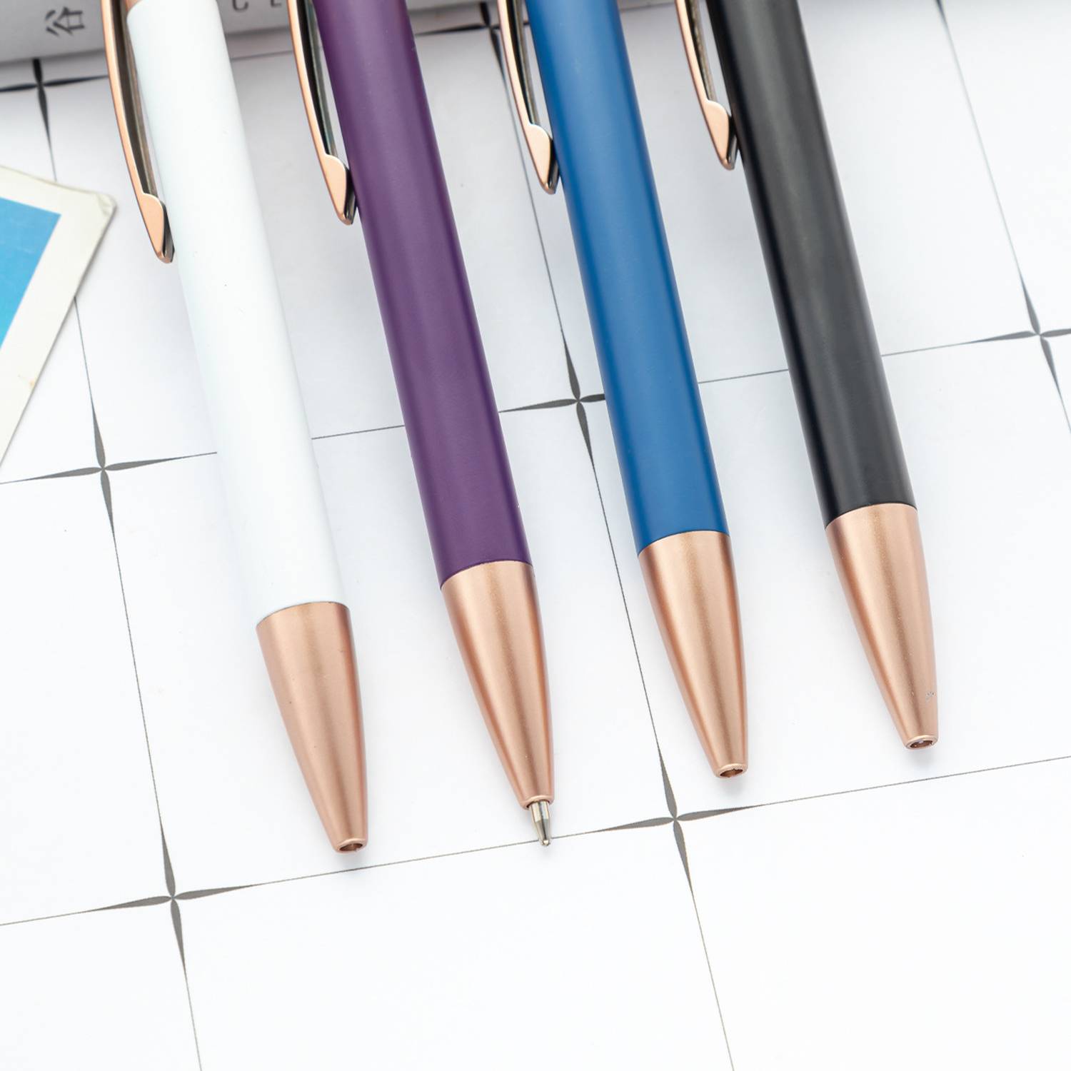 Retractable Metal Ballpoint Pen 3