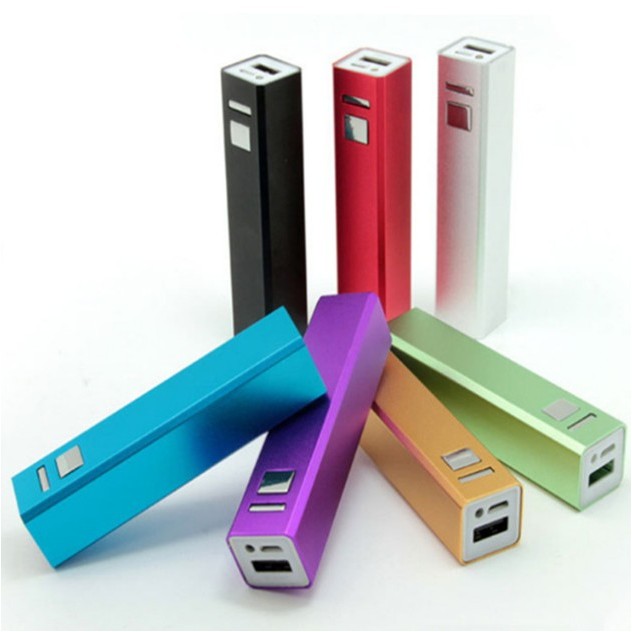 2600mAh Aluminum Portable Power Banks 4