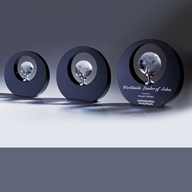 Optical Crystal Globe Trophy in Black Round Crystal Housing 1