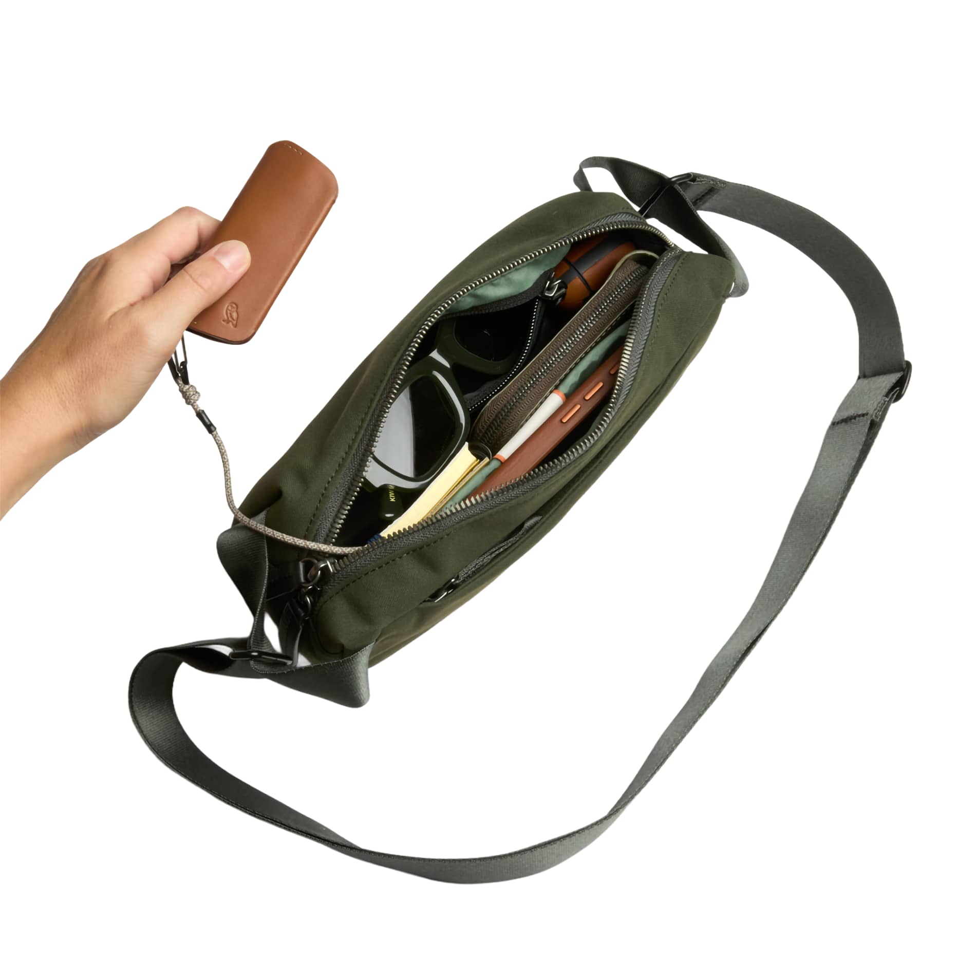 Bellroy Classic Sling 3L 11